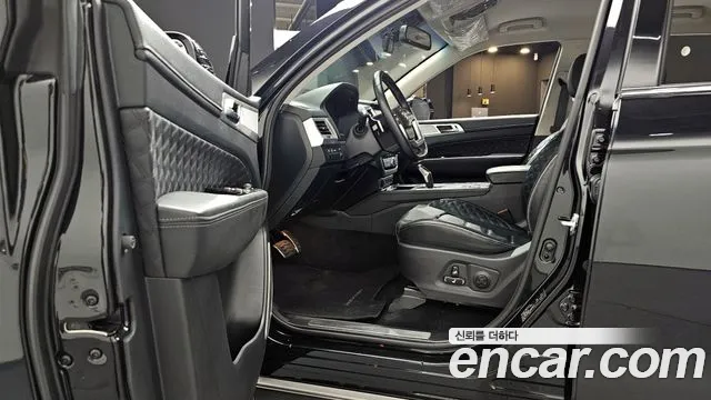 KG_Mobility_Ssangyong Rexton All Rexton Дизель 2.2 2WD — Фото автомобиля 10