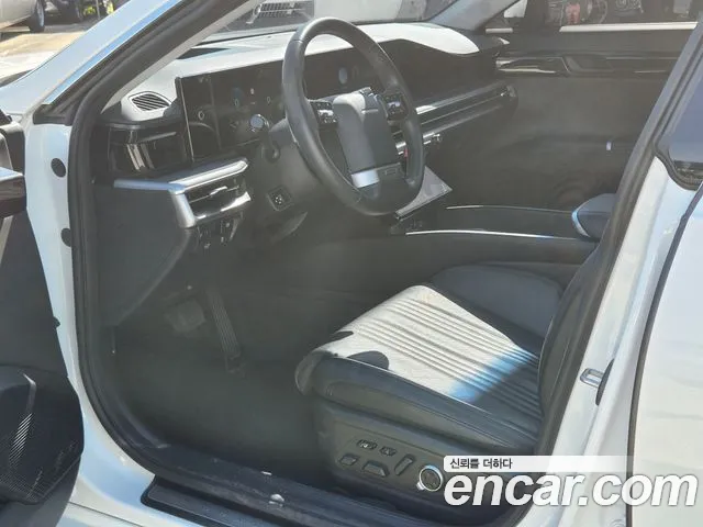Hyundai Grandeur GN7 — Фото автомобиля 9