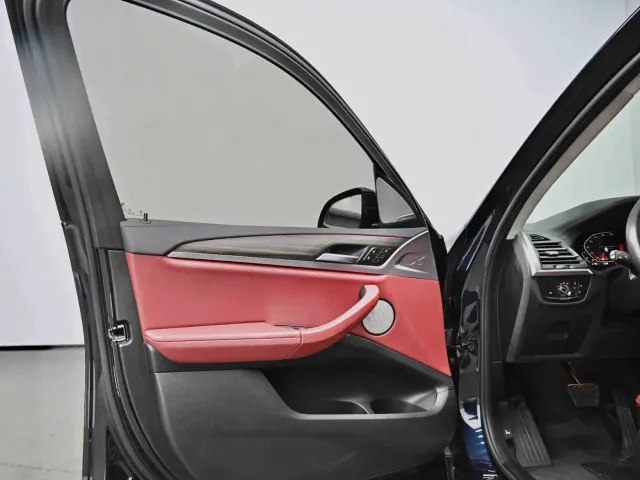 BMW X3 — Фото автомобиля 3