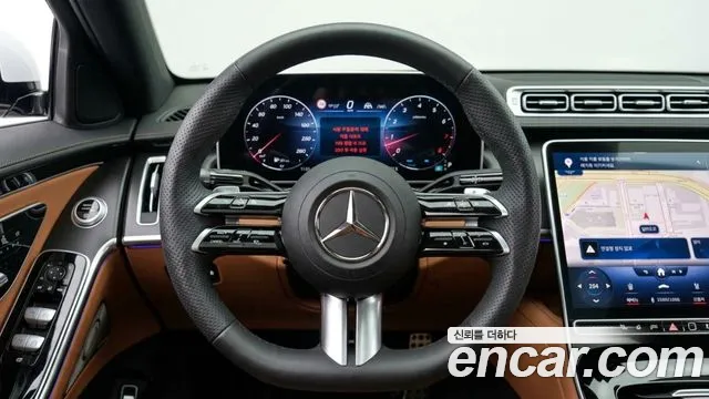 Mercedes-Benz E-Class — Фото автомобиля 8