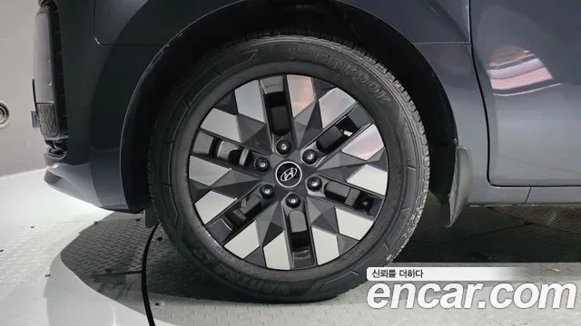 Hyundai Staria — Фото автомобиля 5