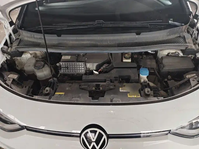 Volkswagen ID.3 — Фото автомобиля 16