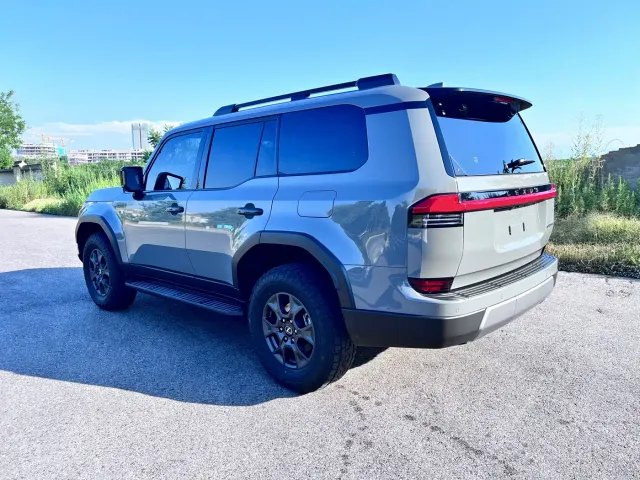 Lexus GX — Фото автомобиля 4