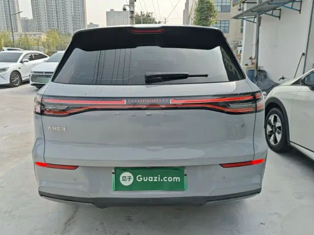Geely Galaxy E5 — Фото автомобиля 5