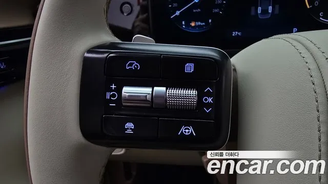 Hyundai Grandeur GN7 — Фото автомобиля 18