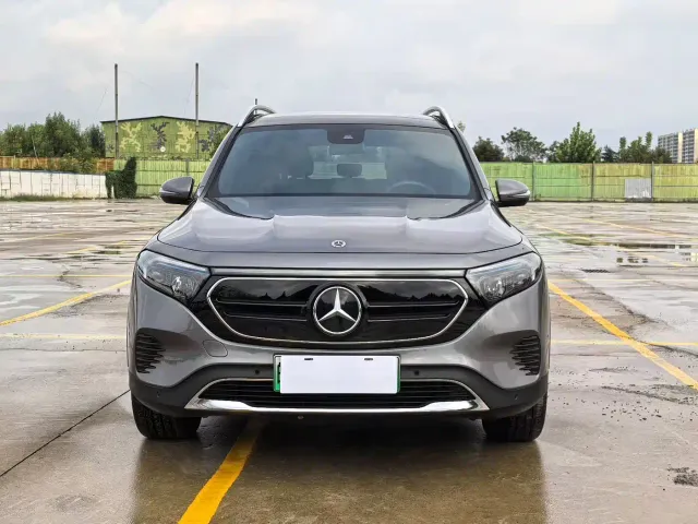 Mercedes-Benz EQB — Фото автомобиля 2