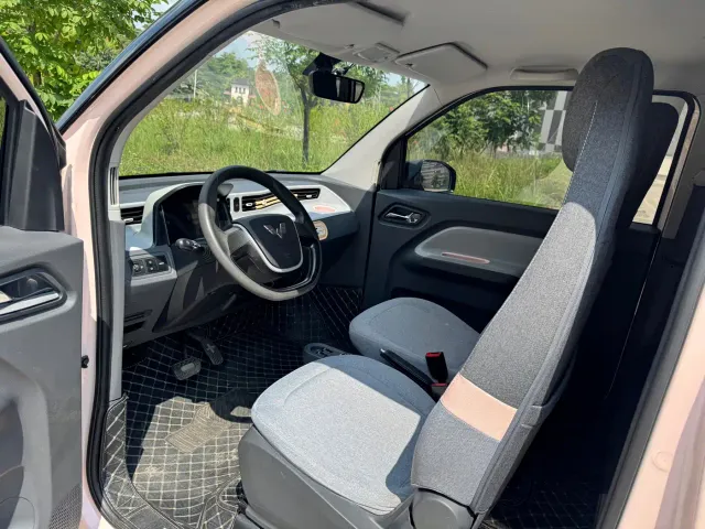 Wuling Hongguang Mini EV — Фото автомобиля 7