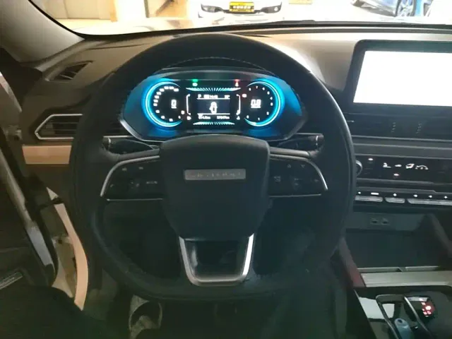 Jetour X70 — Фото автомобиля 10