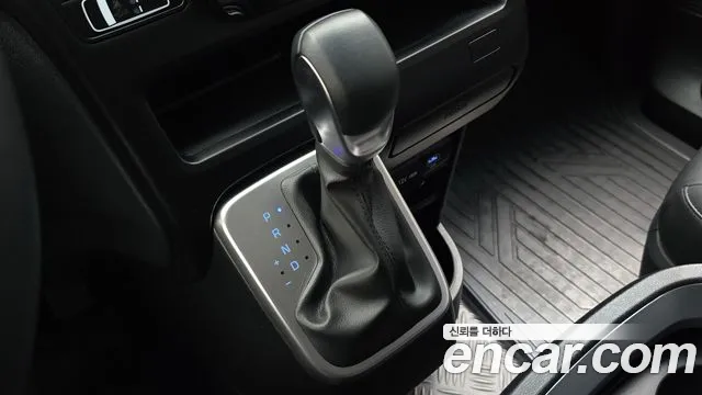 Hyundai Staria — Фото автомобиля 12
