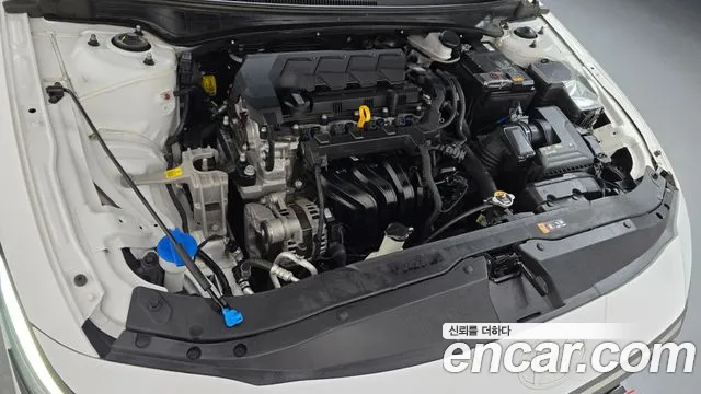 Hyundai Avante CN7 — Фото автомобиля 6