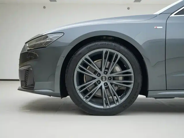 Audi A7 — Фото автомобиля 14