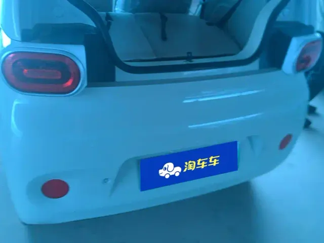 Wuling Hongguang Mini EV — Фото автомобиля 4