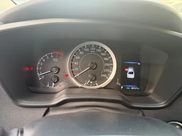 Toyota Corolla — Фото автомобиля 6