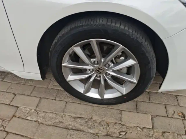 Honda Accord — Фото автомобиля 6
