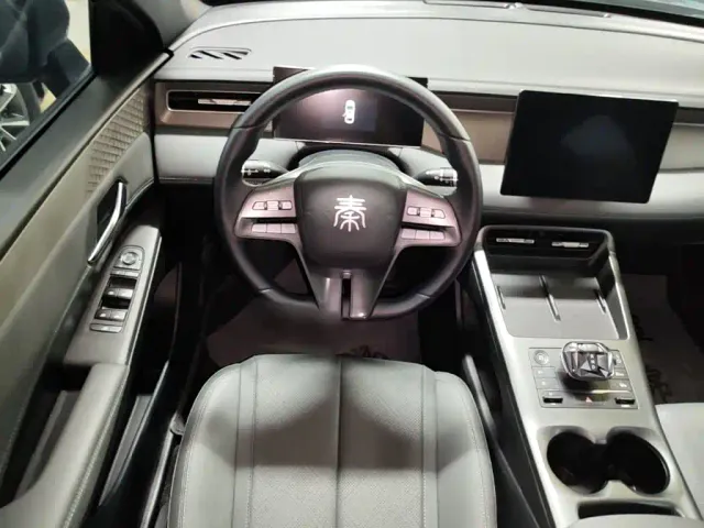 BYD Qin PLUS — Фото автомобиля 10