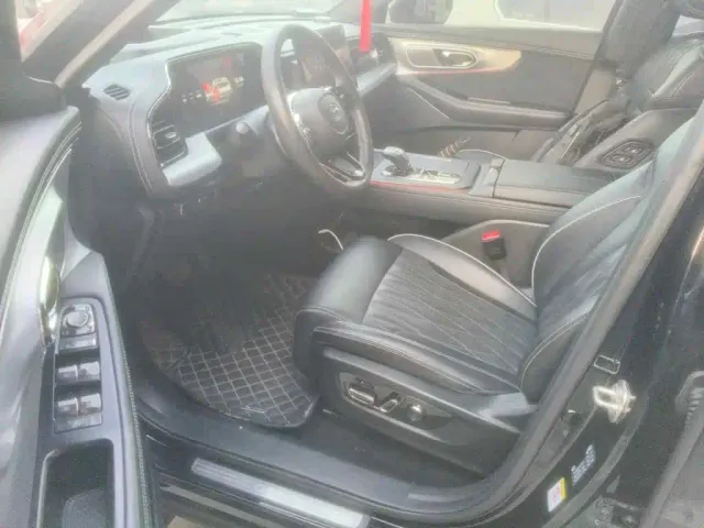 GAC Trumpchi GS8 — Фото автомобиля 8