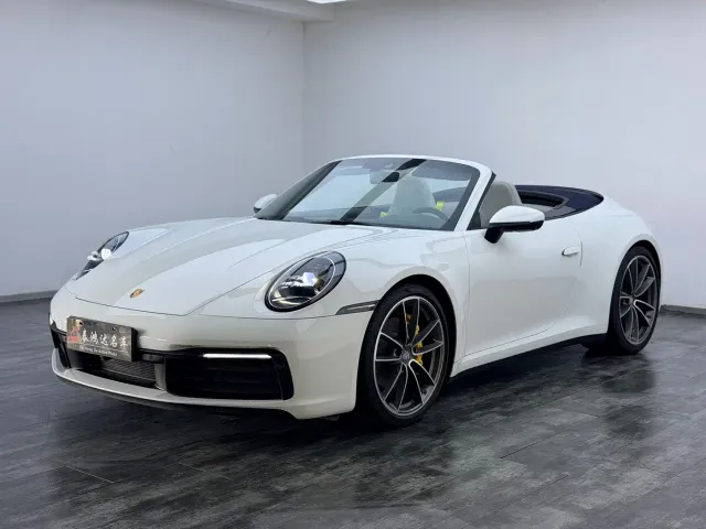 Porsche 911 — Фото автомобиля 2