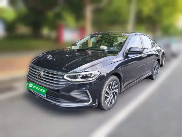 Фотография автомобиля — Volkswagen Lavida