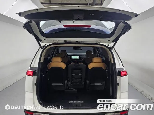 Kia Carnival 4th Gen — Фото автомобиля 19