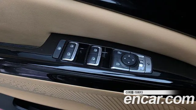 Kia Carnival 4th Gen — Фото автомобиля 30
