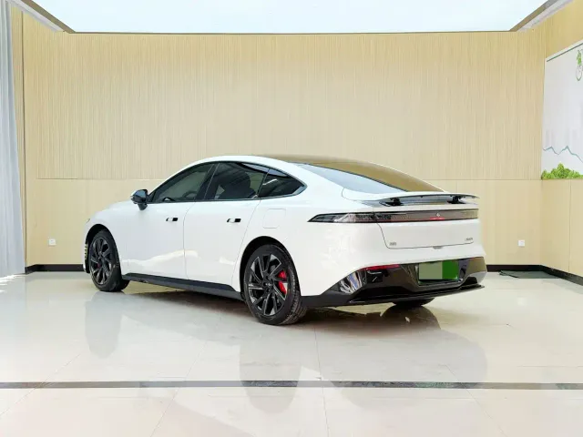 Dongfeng eπ 007 — Фото автомобиля 22