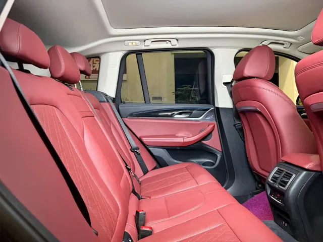 BMW X3 — Фото автомобиля 16