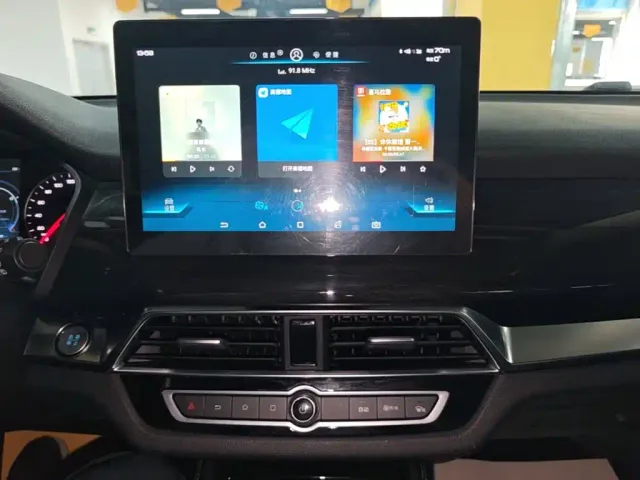 BYD Song — Фото автомобиля 12