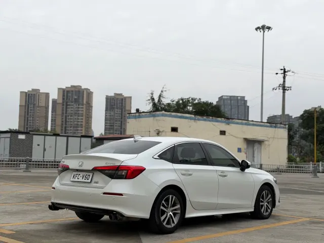 Honda Civic — Фото автомобиля 24