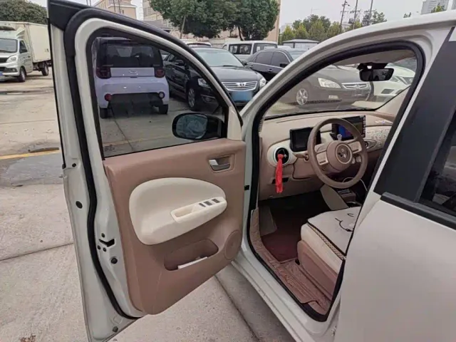 Wuling Hongguang Mini EV — Фото автомобиля 15