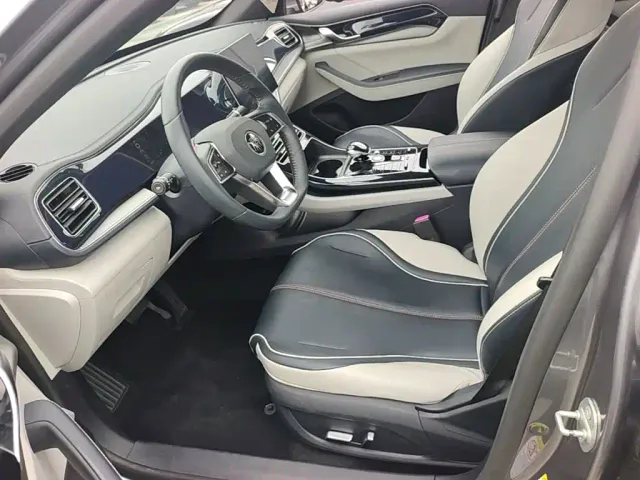 BYD Qin PLUS — Фото автомобиля 14