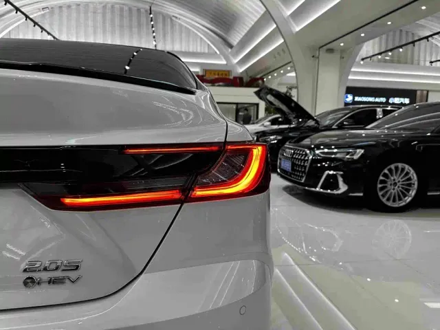 Toyota Camry — Фото автомобиля 29