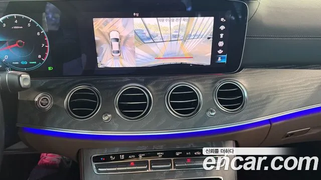 Mercedes-Benz E-Class W213 — Фото автомобиля 12
