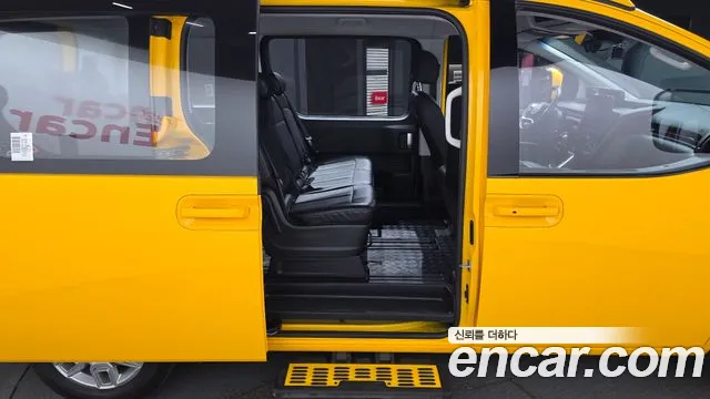 Hyundai Staria — Фото автомобиля 11
