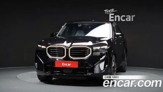 BMW XM — Фото автомобиля 3