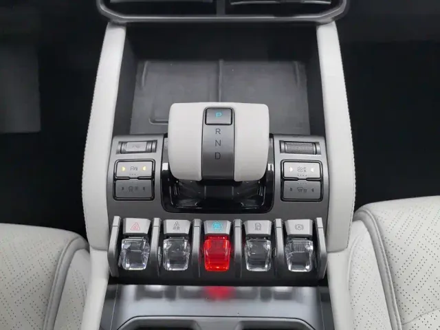 BYD FangChengBao Titanium 3 — Фото автомобиля 13
