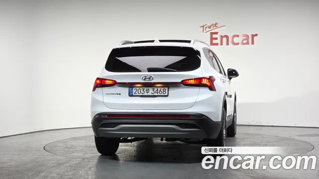 Hyundai Santafe Новый Santa Fe Дизель 2.2 2WD — Фото автомобиля 4