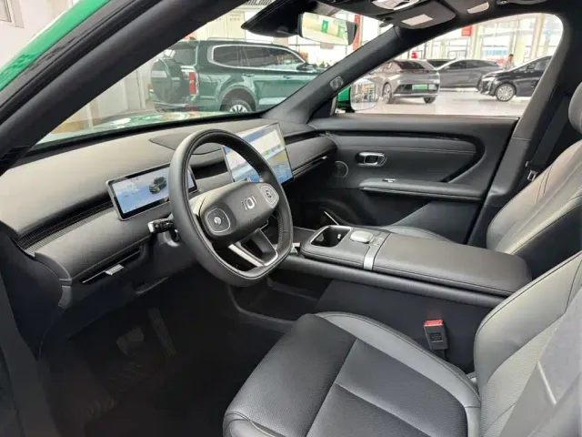 Changan Qiyuan Q06 — Фото автомобиля 12