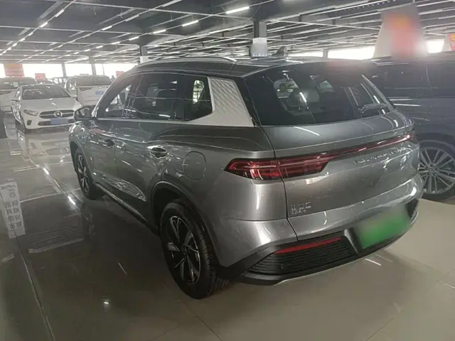 BYD Song Pro — Фото автомобиля 4
