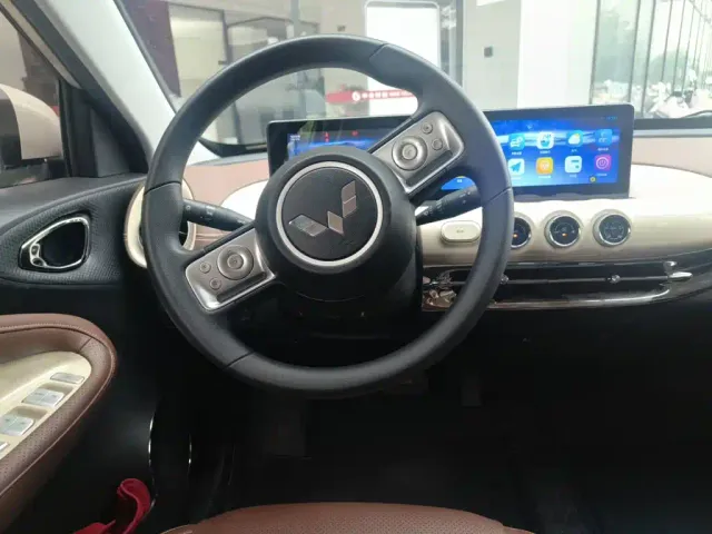 Wuling Bingo — Фото автомобиля 6