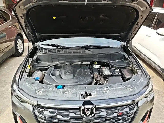 Changan CS35 Plus — Фото автомобиля 19