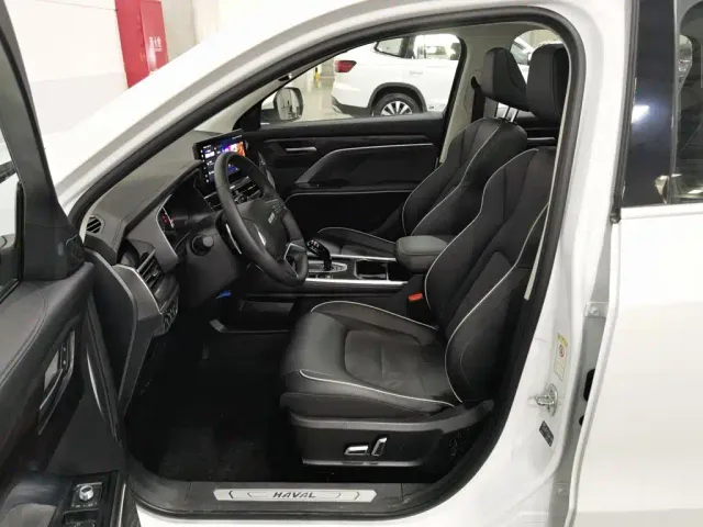 Haval H6 — Фото автомобиля 10