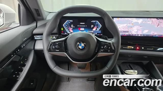 BMW 5-Series 5 серия (G60) — Фото автомобиля 15