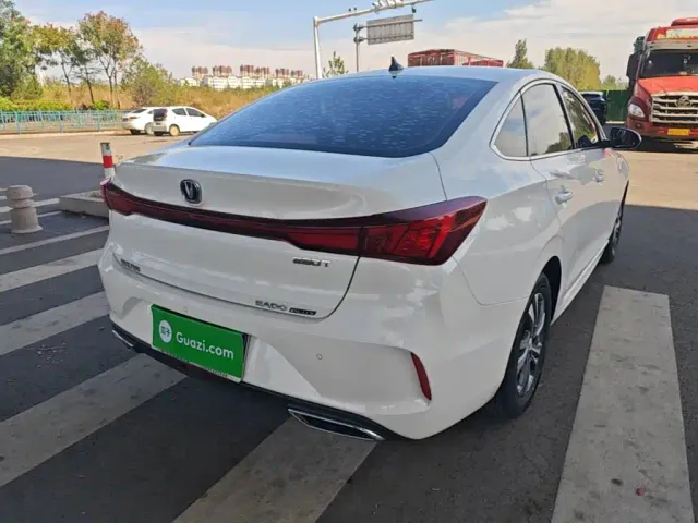 Changan Eado — Фото автомобиля 6