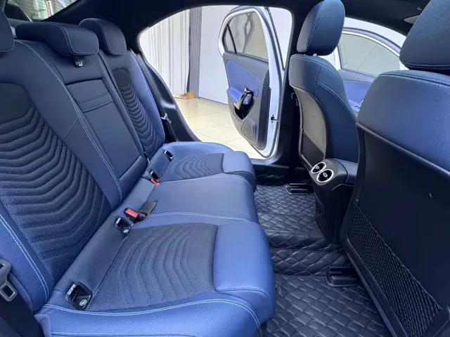 Mercedes-Benz A-Class — Фото автомобиля 8