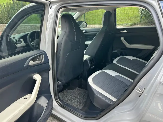 Volkswagen Tharu — Фото автомобиля 12