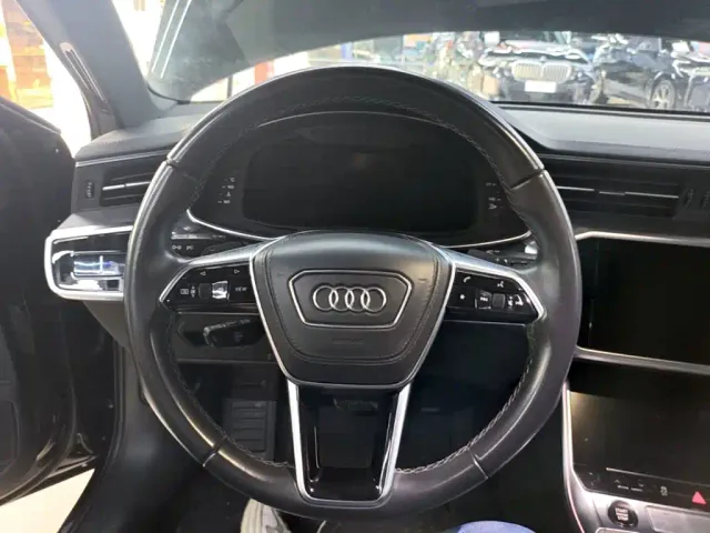 Audi A6L — Фото автомобиля 10