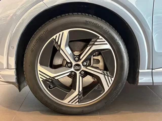Audi Audi Q4 e-tron 2023 40 e-tron Innovation Edition — Фото автомобиля 6