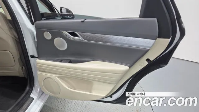 Genesis G80 RG3 — Фото автомобиля 14