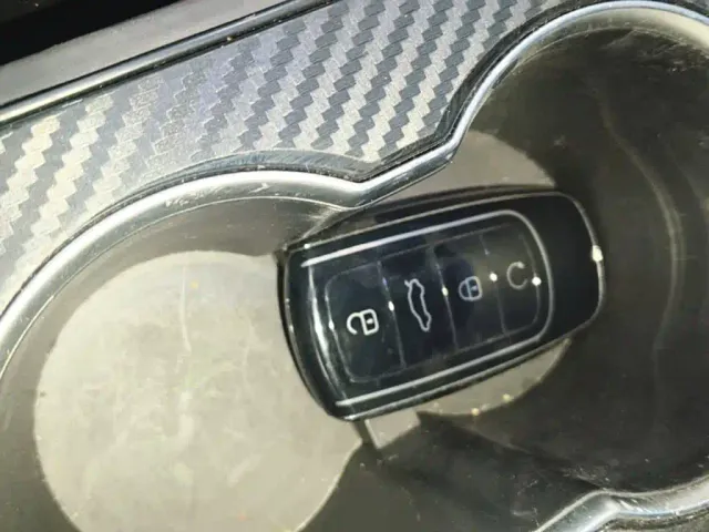 Chery Tiggo 8 — Фото автомобиля 8