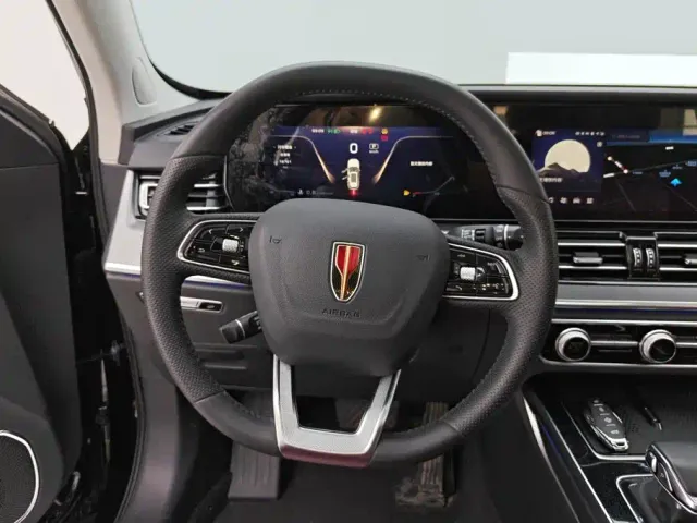 Hongqi HS5 — Фото автомобиля 15